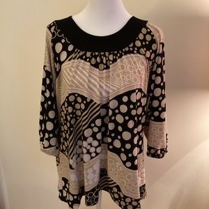 Goddess gold & black top size M